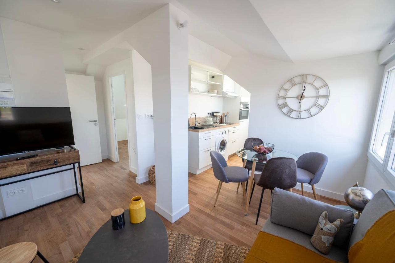 Apartamento Le Poulorio 12 - T2 - Proche Gare - Dernier Etage By Locly Lorient Exterior foto