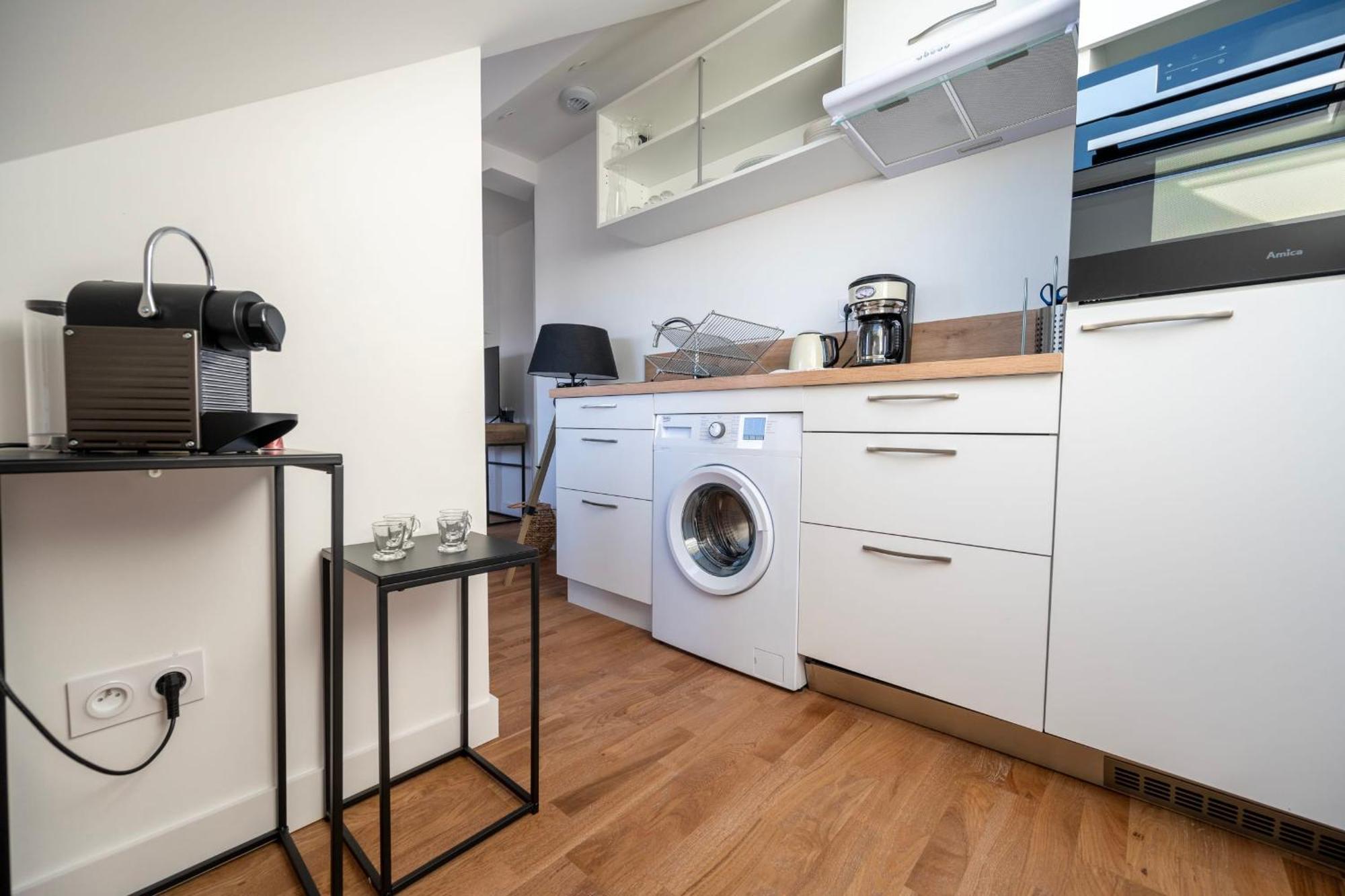 Apartamento Le Poulorio 12 - T2 - Proche Gare - Dernier Etage By Locly Lorient Exterior foto